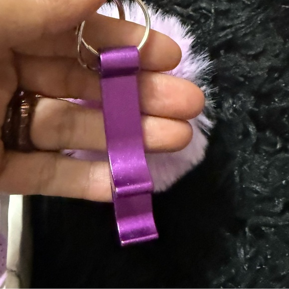 Purple keychain - Picture 9 of 10